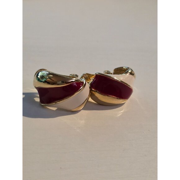 Vintage Leritz Gold & Red Enamel Chunky Curved Clip On Earrings - Picture 9 of 9